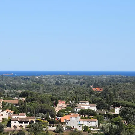 Nyaraló Les Pruniers De Roquebrune-sur Argens